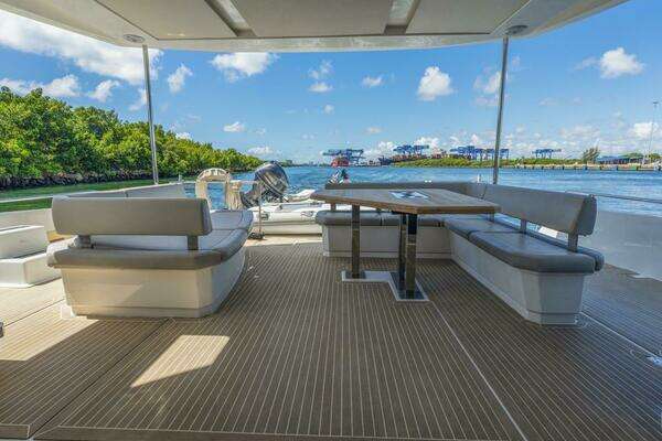 Robertson & Caine  Yacht For Sale