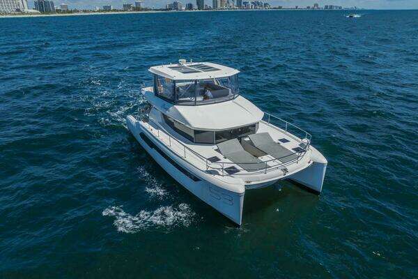 Robertson & Caine  Yacht For Sale