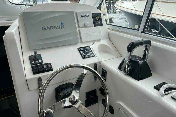 True North 34 Outboard Express Yacht For Sale