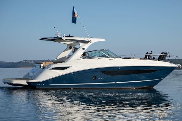 35ft Sea Ray Yacht For Sale