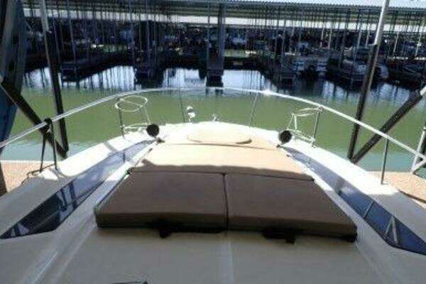Sea Ray 350 Sundancer Yacht For Sale