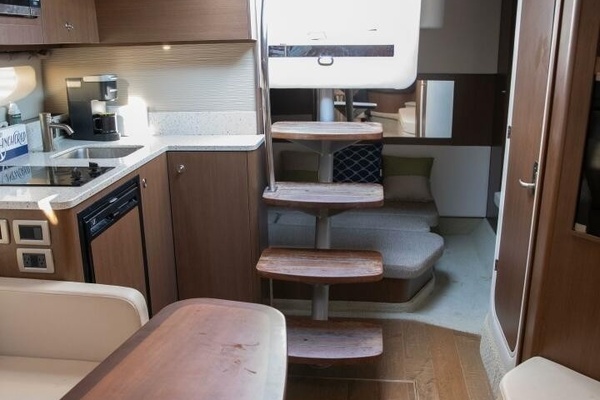 35ft Sea Ray Yacht For Sale
