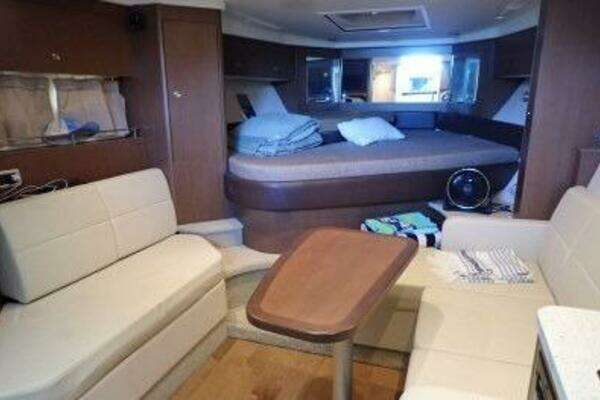 Sea Ray 350 Sundancer Yacht For Sale
