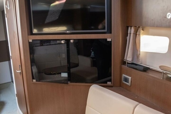 35ft Sea Ray Yacht For Sale
