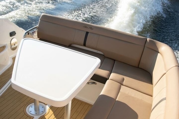 35ft Sea Ray Yacht For Sale