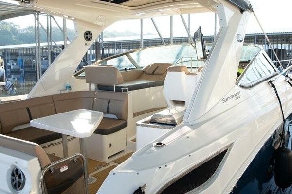 35ft Sea Ray Yacht For Sale
