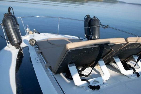 35ft Sea Ray Yacht For Sale
