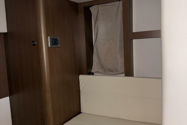 35ft Sea Ray Yacht For Sale