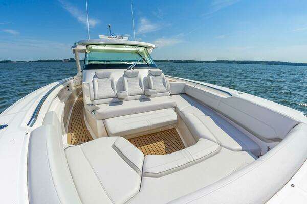 Tiara Yachts 43 LS Yacht For Sale