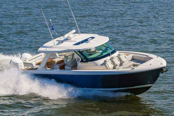 Tiara Yachts 43 LS Yacht For Sale