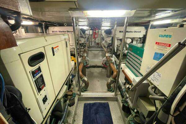 Lyman-Morse  Yacht For Sale