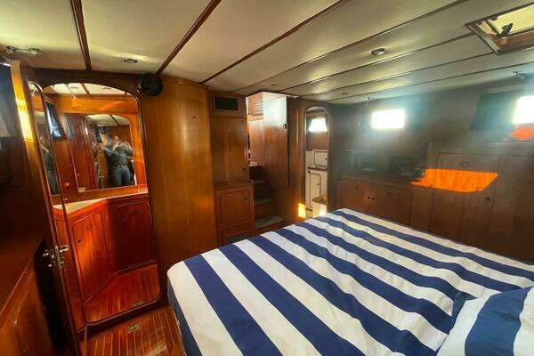 Lyman-Morse  Yacht For Sale
