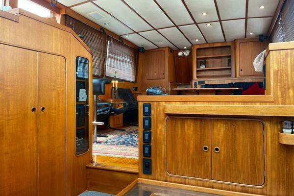 Lyman-Morse  Yacht For Sale