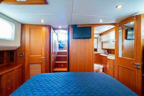 Grand Banks 47 Classic Yacht For Sale