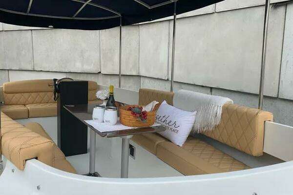 Photo of the 2023 Vision Fantail 217