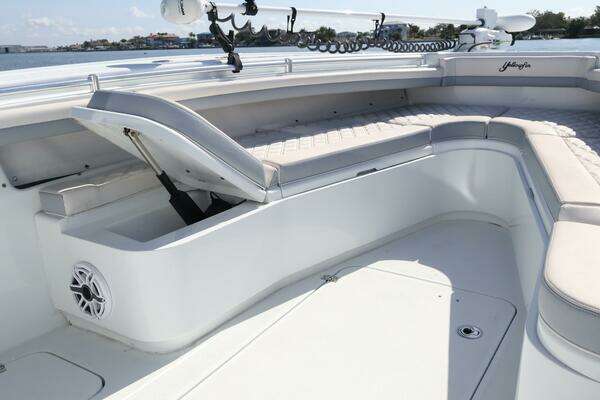 Yellowfin 32 Yacht For Sale