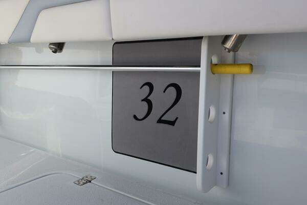 Yellowfin 32 Yacht For Sale