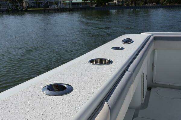 Yellowfin 32 Yacht For Sale