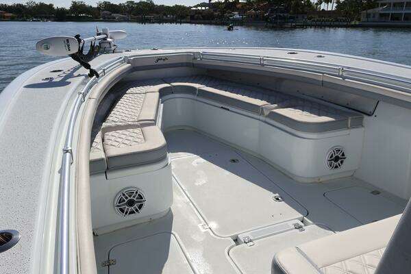 Yellowfin 32 Yacht For Sale