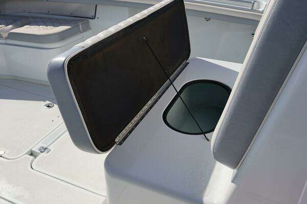 Yellowfin 32 Yacht For Sale