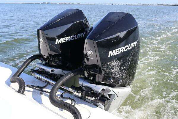 Yellowfin 32 Yacht For Sale
