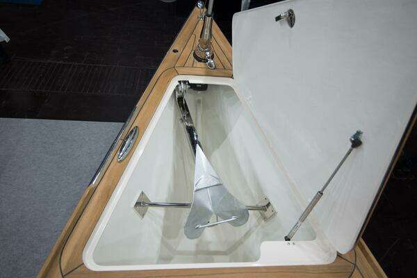Leonardo Yachts Eagle 38 Yacht For Sale