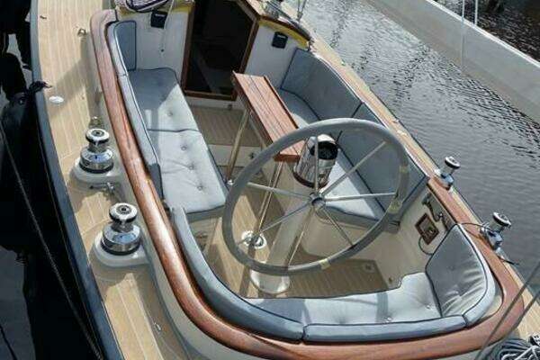 Leonardo Yachts Eagle 38 Yacht For Sale