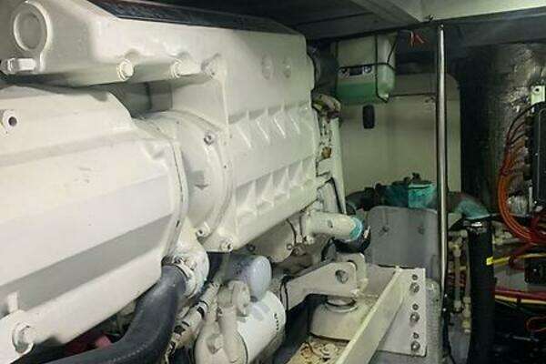 Silverton Convertible Yacht For Sale