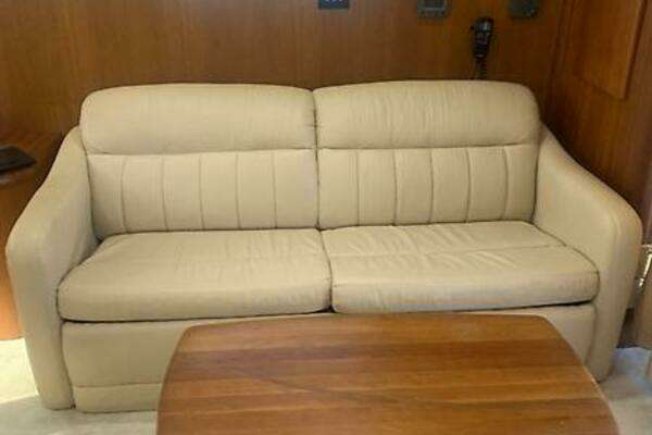 Silverton Convertible Yacht For Sale