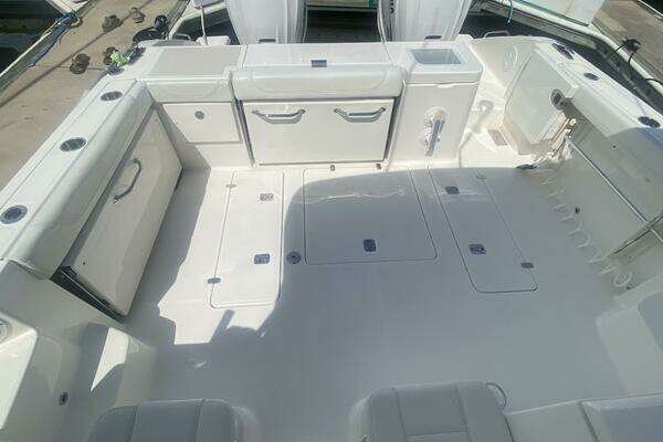 Pursuit  Yacht For Sale