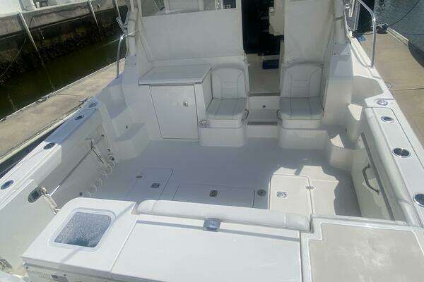 Pursuit  Yacht For Sale