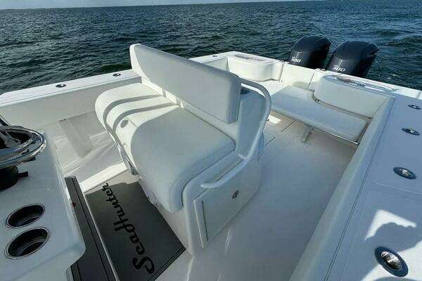 2013 SeaHunter 32