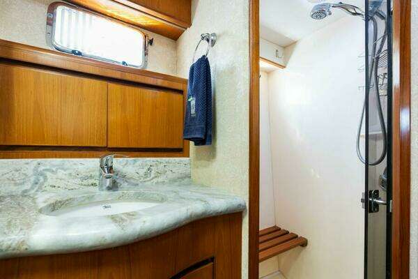 Grand Alaskan 64 Pilot House Yacht For Sale