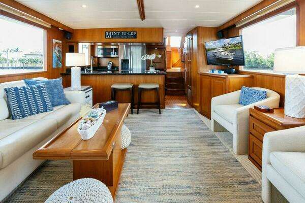 Grand Alaskan 64 Pilot House Yacht For Sale
