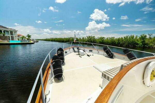 Grand Alaskan 64 Pilot House Yacht For Sale