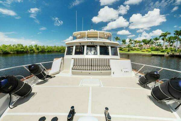 Grand Alaskan 64 Pilot House Yacht For Sale