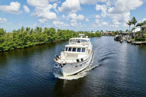 Grand Alaskan 64 Pilot House Yacht For Sale