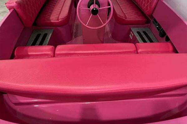 Photo of the 2023 Vision Fantail 217