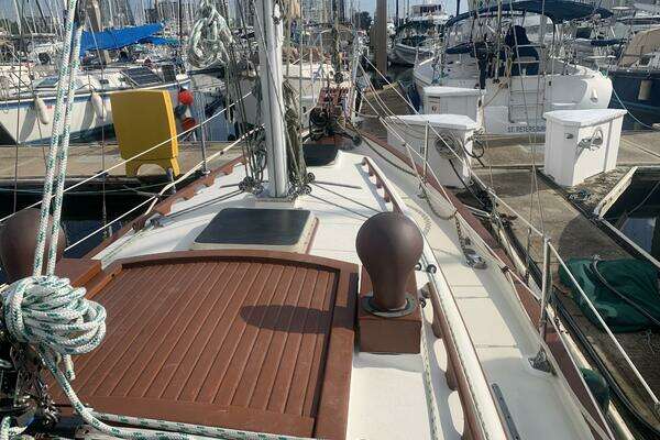 Photo of the 1984 Pacific Seacraft Orion "Amelie"