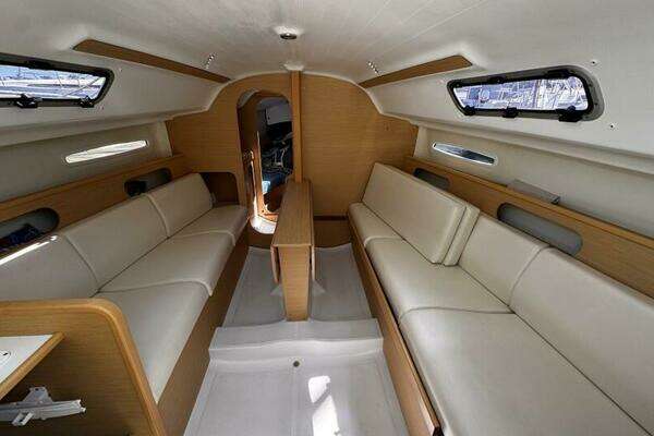 Photo of the 2014 Beneteau First 25S "Just Dessert"