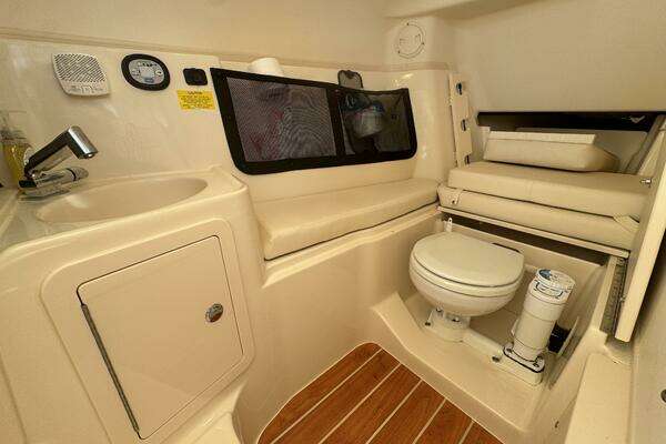 Grady-White Freedom 307 Yacht For Sale