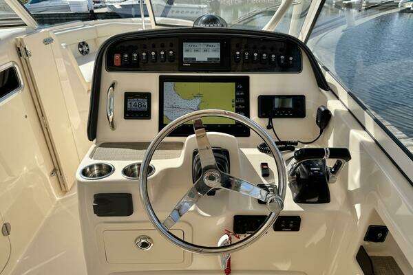 Grady-White Freedom 307 Yacht For Sale