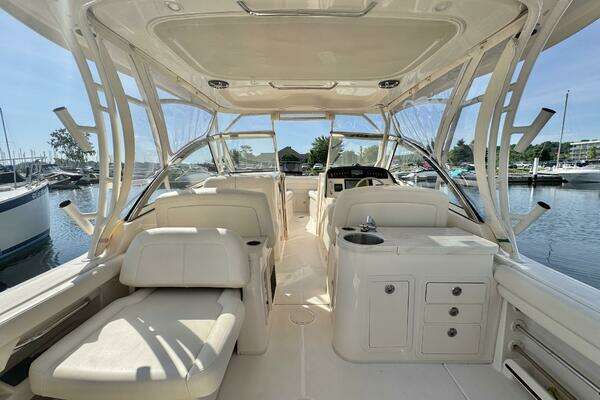Grady-White Freedom 307 Yacht For Sale