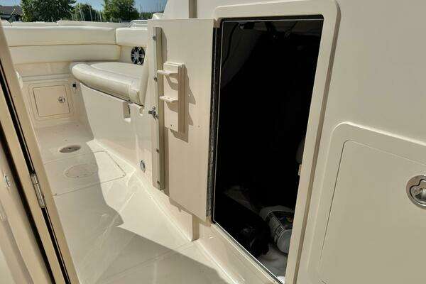 Grady-White Freedom 307 Yacht For Sale