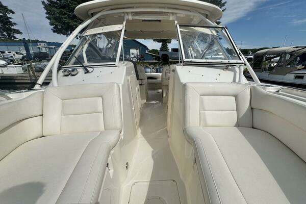 Grady-White Freedom 307 Yacht For Sale