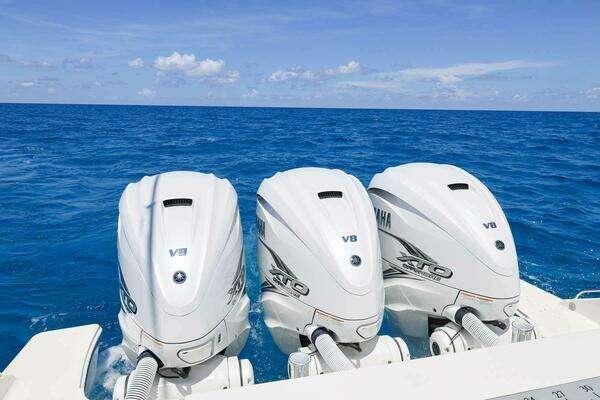 Pursuit S 378 Sport Yacht For Sale