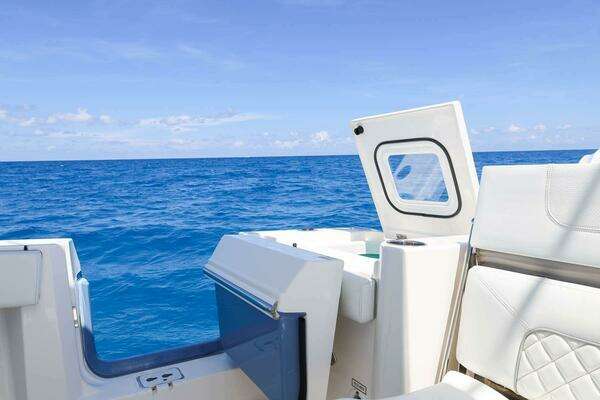 Pursuit S 378 Sport Yacht For Sale
