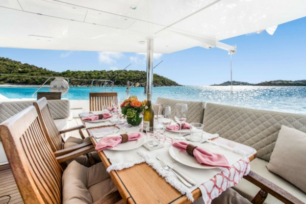 Sunreef 60 Loft Yacht For Sale