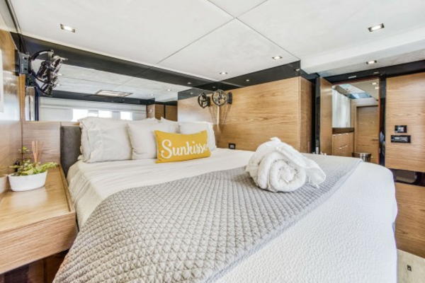Sunreef 60 Loft Yacht For Sale
