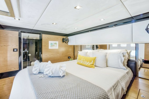 Sunreef 60 Loft Yacht For Sale